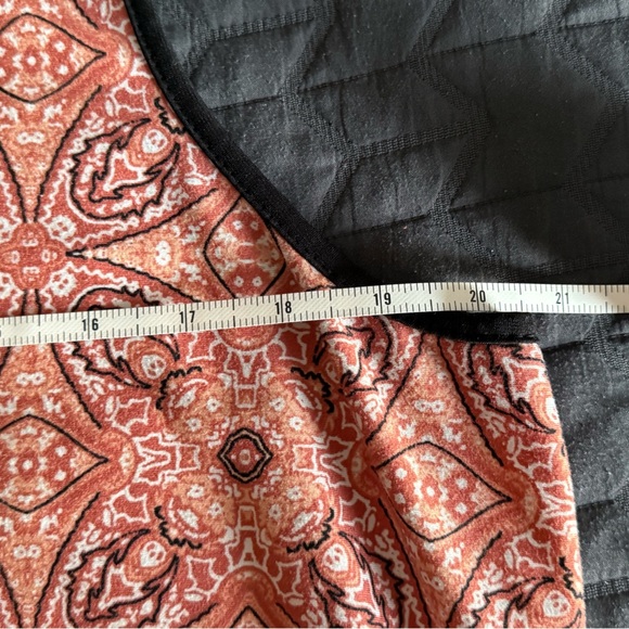 AB Studio Brown, Tan, Cream, Black, White tunic style tank. Size XL - Picture 5 of 7